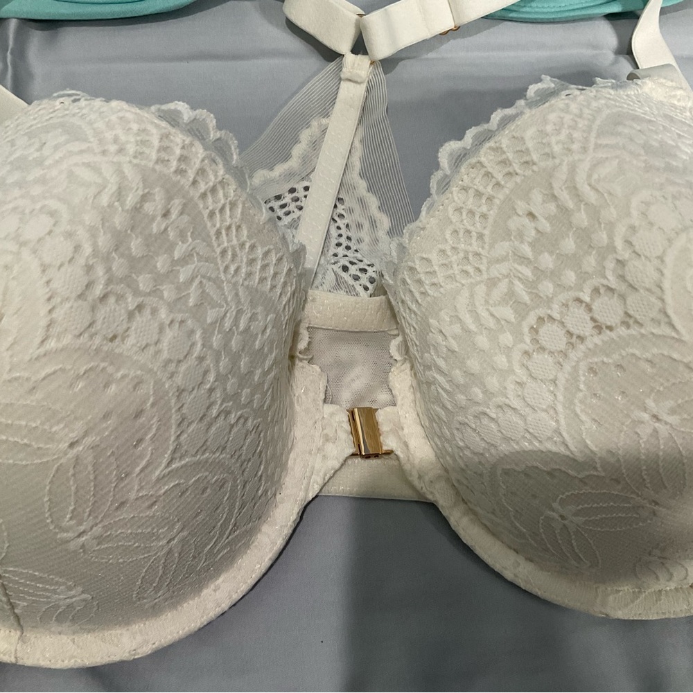 Ambreille and Auden bras 40C